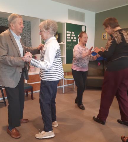 4/2023 samen in beweging 